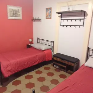 https://la-locanda-del-centro-storico.taorminaitalyhotels.com