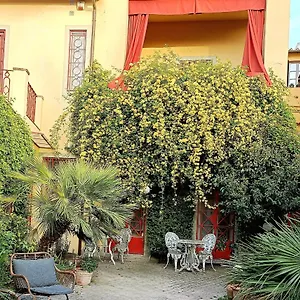 https://drom-florence-rooms-apartments.it-tuscanyhotel.com