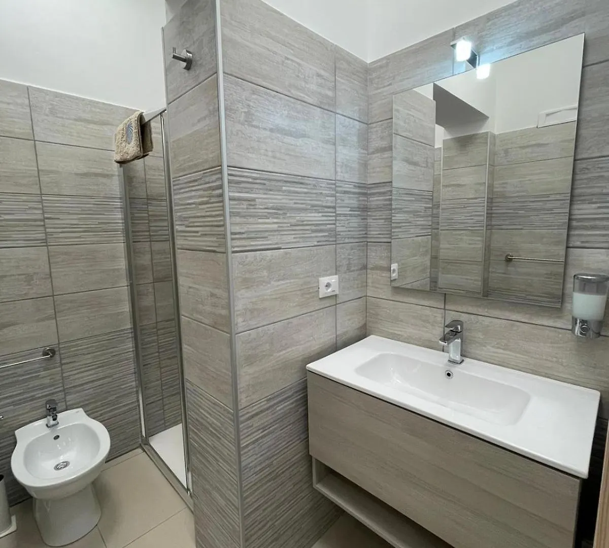 The Diamond Of Catania Airport Hotel